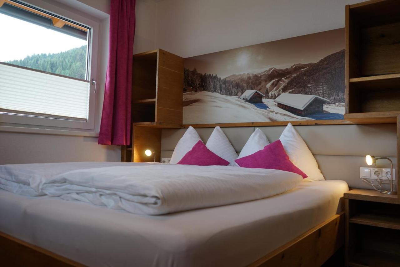 Bergfink Apartments Flachau Dış mekan fotoğraf